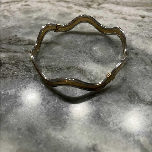 Two tone bangle bracelet - Picture 4 of 4